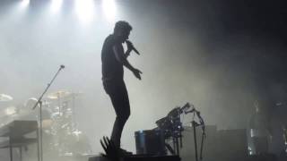 Four Walls (The Ballad of Perry Smith) - BASTILLE (live from Paris @ Le Zénith)
