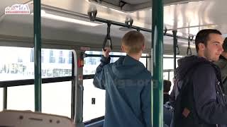 Đi xe bus dạo quanh khuôn viên Đại học Liên bang Viễn Đông