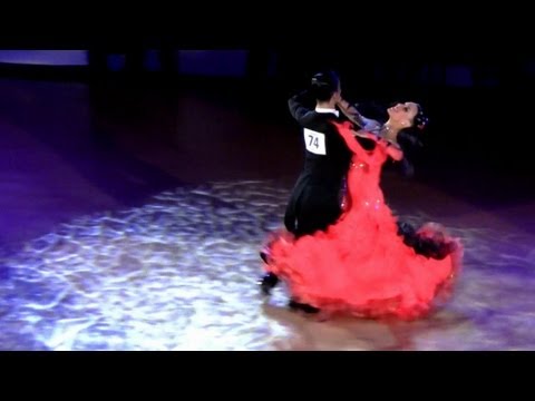 David Odstrcil - Tara Bohak, Brno Open 2012, WDSF int. open standard, final - solo slowfox
