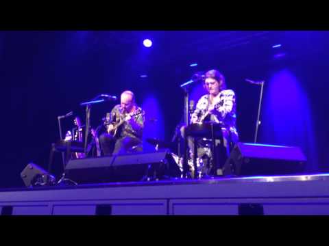 Johnny Madsen one man band