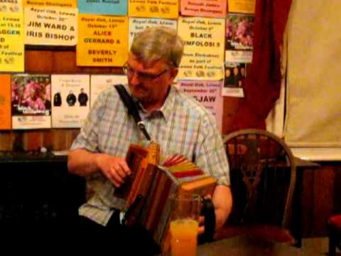 Live Music/Folk Clubs: Dan Quinn - Watsons hornpipe & The washington Hornpipe.