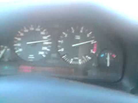 Un BMW cu un sofer - adevarat BMW adevarat sofer