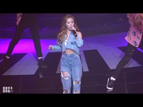 [MAMAMOO] 170820 마마무 무지컬 in 부산 - 휘인 Moderato + That's What I Like