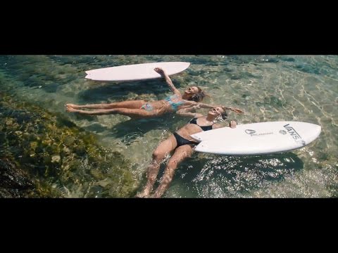 Ozzieland with Leila and Alana