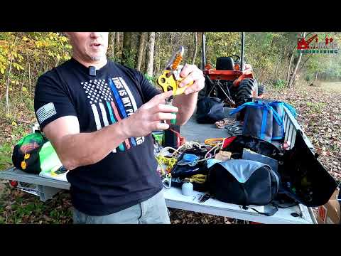 Petzl Eashook on Zillon and DMM Director on ZigZag - arborist gear