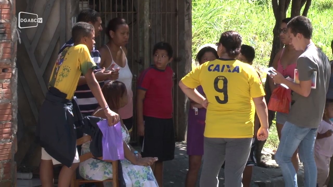 Família não é retirada em reintegração em Diadema;