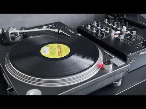 Damien J Carter feat. Mel Canady - Holding On (Lost 'N' Alive $15000 Remix) [vinyl rip] [2000]