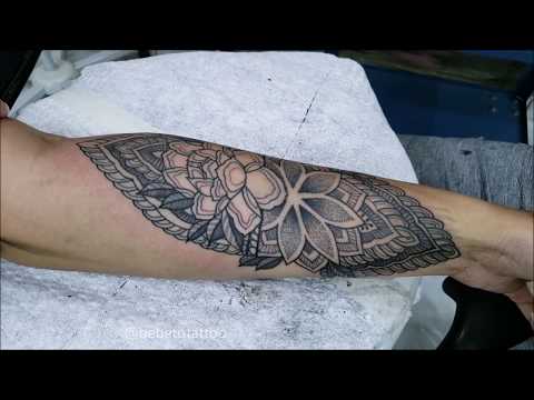 Tatuagem de flor e mandala  Dotwork, flower, pontilhismo, poitillism. Time lapse.