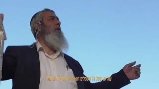 שמע קולי אשר ישמע בקולות    סוד וסגולה לקבלת התפילה הרב רוני בוסי יצ ו (הרב רוני בוסי) - התמונה מוצגת ישירות מתוך אתר האינטרנט יוטיוב. זכויות היוצרים בתמונה שייכות ליוצרה. קישור קרדיט למקור התוכן נמצא בתוך דף הסרטון