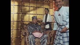 Download lagu Adat Kahwin Berbangkar (Puak Tutong), Tahun 1987 Di Kg. Lubok Pulau, Daerah Tutong. #tutong mp3 Download lagu Adat Kahwin Berbangkar (Puak Tutong), Tahun 1987 Di Kg. Lubok Pulau, Daerah Tutong. #tutong mp3