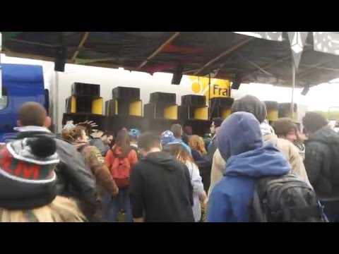 k RMA : TEKNIVAL 2016 RAVOLUTION