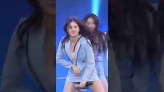 Download lagu Nancy dancer / kacha badam song 😍 / Nancy momoland new Whatsapp status #shorts #nancy #trending mp3