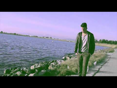 Carlo Attanasio - Ce vò n'attimo (Video ufficiale 2013)