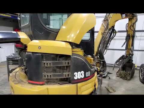 Cat 303cr Alternator and Starter Removal