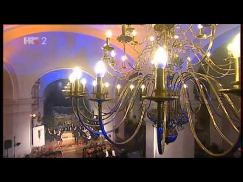 Vlatka Burić Dujmović - Sretan Božić svima (Tiha noć u Vukovaru, 2013.)