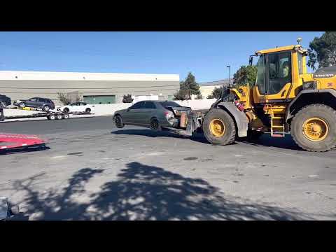 Rebuilding wrecked E63 AMG from IAA auction Part 1