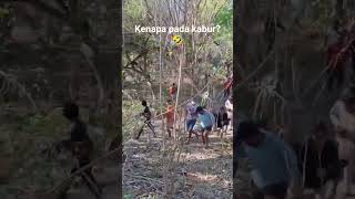 Download lagu Vidio Lucu🤣,, Penggebrekan Judi Ayam#berandashorts #vidiolucu #viral #fyp #subscribe # mp3 Download lagu Vidio Lucu🤣,, Penggebrekan Judi Ayam#berandashorts #vidiolucu #viral #fyp #subscribe # mp3