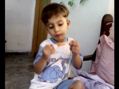 SUBHAN EATING ICE CREAM.mpg