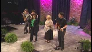 The Crabb Family - "I've Never Been This Homesick Before" -2005 - with guest Reba Rambo McGuire