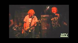 Extraits du show de Grim Skunk au  Nord-Ouest Café.