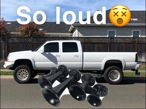 DURAMAX GETS NATHAN K5 HORNBLASTERS TRAIN HORN! (Part 1)