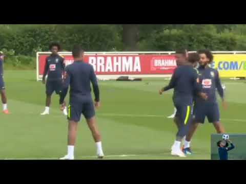 Neymar e Marcelo  dançando SO QUER VRAU