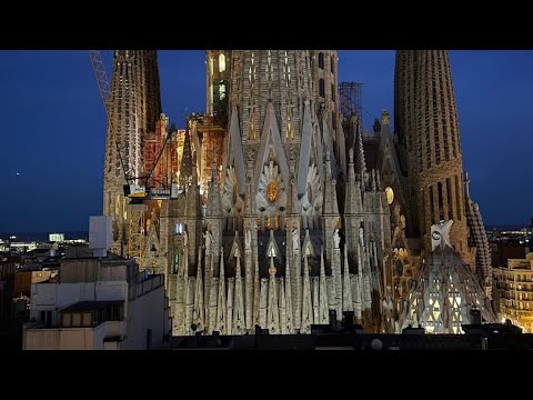 “La Sagrada Familia Barcelona | Stunning 4K Walking Tour ✨ | 4k.travel.1”