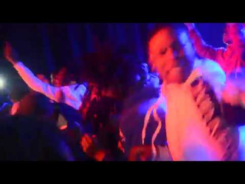 Jizzle Buckz & AMR Dee Huncho performs numerous of hits at the Fubar