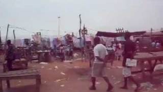 luanda -Angola onibus da odebrechet na feira do rock Luanda Angolola parte 2