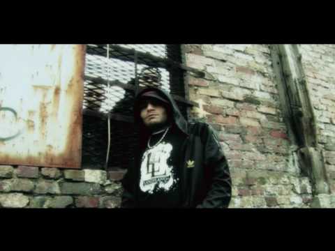 DESTIN DE PITBULL ALIEN (XPLOSIF CLICK)