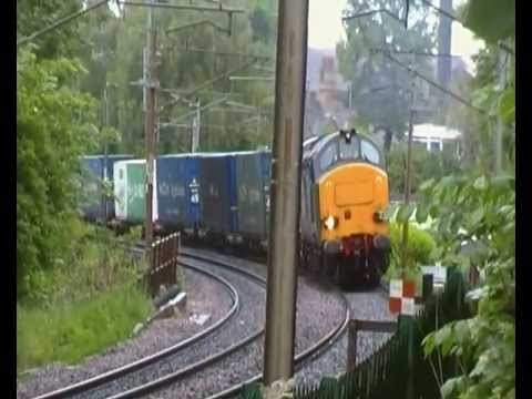 13thJune13 4M44 37610/07 stopped up Ripley standing start