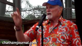 Beach Boys perform "Catch a Wave"