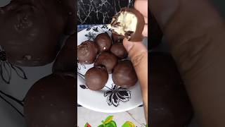 Bombom de maracujá receitinha que não vai ao fogo#receitas#shorts#bombom#chocolate#receitafacil#doce