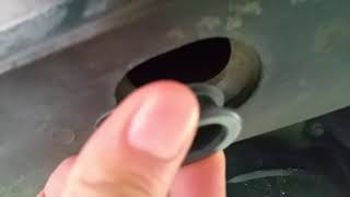 Toyota Sienna rubber plugs for holes of the center floor side member extensionsunder vehicle