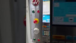 Haas VF-3SS megmunk&aacute;l&oacute; k&ouml;zpont | K&eacute;p 4 - Machineryline