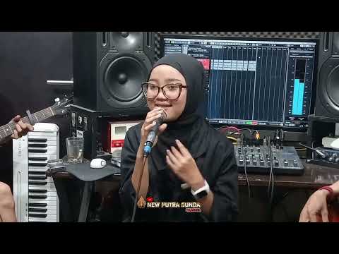 Kalakay murag - Dhea gemoi (Cover) Lagu Sunda versi akustik live pojok suara. @dheagemoiichannel