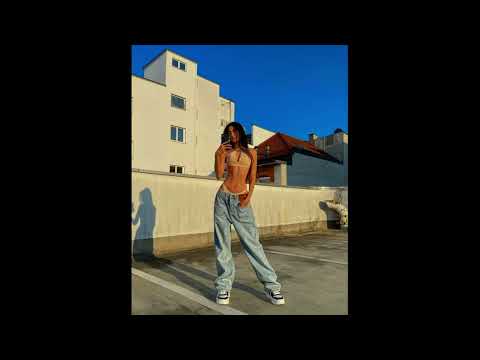 RVNE - ELSTUPIDO (prod. MadDamn)