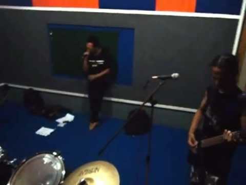 XPEMBUNUHX - Pelangi ( Koes Plus Covers ) REHEARSAL 27.09.2012
