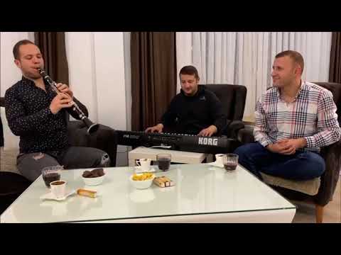 Arshik Miftari & V2 Band - Moj Mamudi