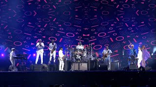 Download lagu Nile Rodgers & Chic - Let's Dance & Le Freak mp3 Download lagu Nile Rodgers & Chic - Let's Dance & Le Freak mp3