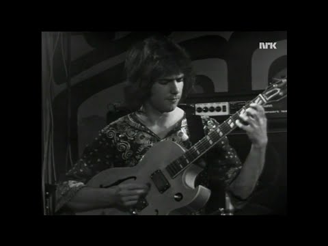 Como en Vietnam [Steve Swallow] - Gary Burton (feat Pat Metheny) 1976