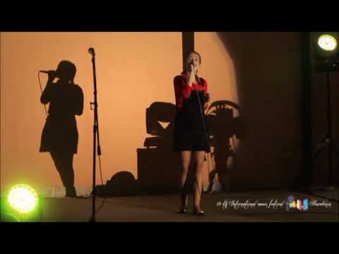 Ilona Shundovska  -  Poupee de cire