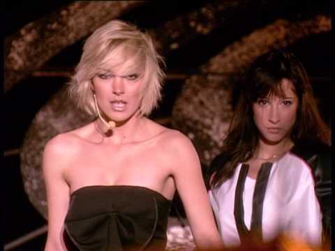 Milena Vucic - Mini koncert - Radijski Festival 2010 Revijalno vece - (Tv S)