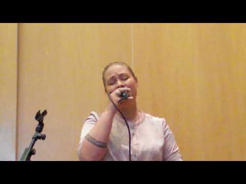 Katsi. Kleist.; "Qujanaq"