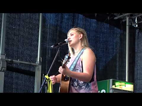 Jo Marie Dominiak Live @DORTBUNT! Festival 2018 – Ich will nur, dass du weißt (SDP)