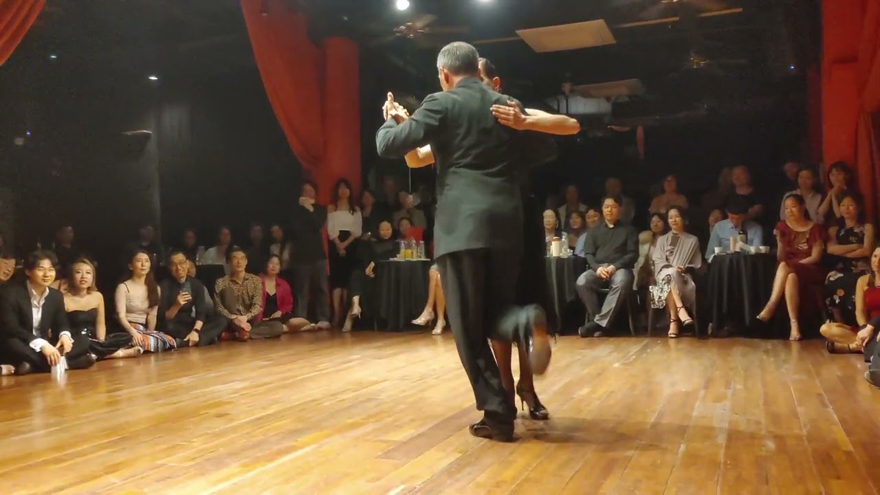 Claudia Codega & Esteban Moreno