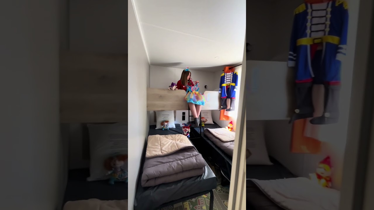 Ce mobil-home a m�me une salle de jeux pour enfant