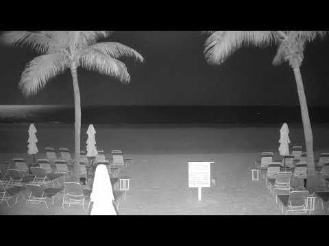 Live webcam view of Holmes Beach Gulf Shore Cam