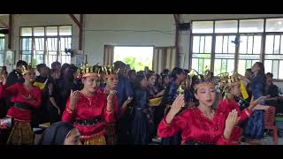 Download lagu Christmas Mass Offering Song at Keka Rejo Station mp3