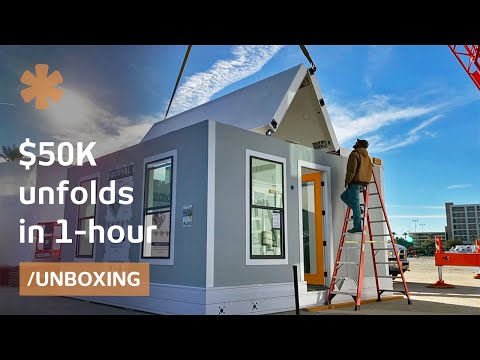 Full home unfolds in 1-hour, kitchen & bathroom included